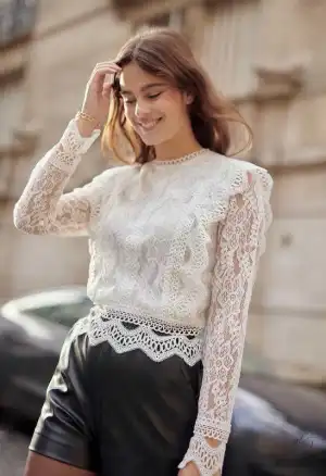 Mujer de Tops del mayorista de ropa GOLDEN LIVE en Francia