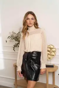 Mujer de Tops del mayorista de ropa GOLDEN LIVE en Francia