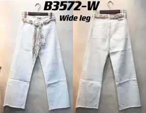 Bas pour Femmes du grossiste en vêtements CDENIM en France