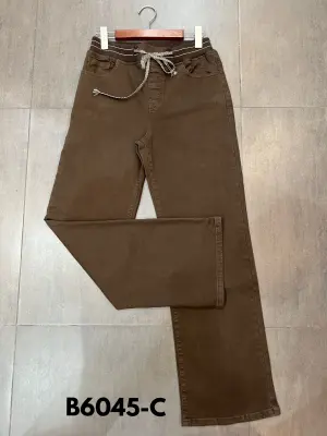 Unisex's Bottoms from clothing wholesaler CDENIM in France