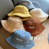 Akcesoria dla Uniseks od hurtownika odzieżowego KING PELLETERIA E ACCESSORI w Włochy