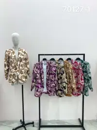 Unisex's Outerwear from clothing wholesaler Miranda Fashion in Italy