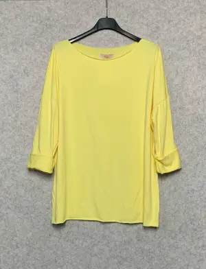 Mujer de Tops del mayorista de ropa vivigroupsas en Italia