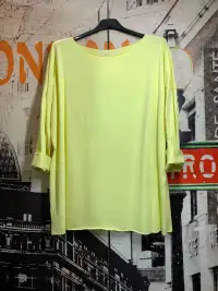 Top/Maglie per Unisex dal grossista di abbigliamento vivigroupsas in Italia