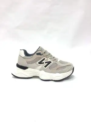 Unisex de Zapatos del mayorista de ropa Suredelle en Francia