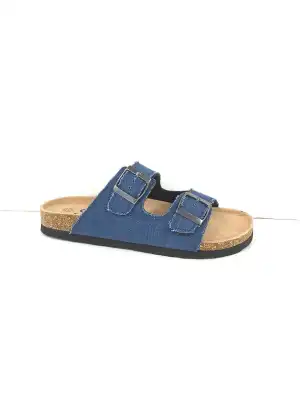 Unisex's Shoes from clothing wholesaler Suredelle in France