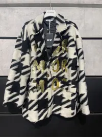 Unisexo de Abrigo del mayorista de ropa E.Z SRLS en Italia