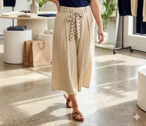 Women's Bottoms from clothing wholesaler Monica Moda in Italy