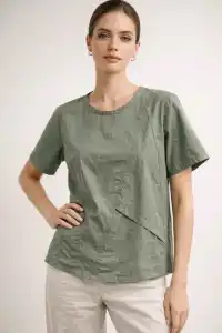 Женщины's Топы от оптового продавца одежды Monica Moda в Италия