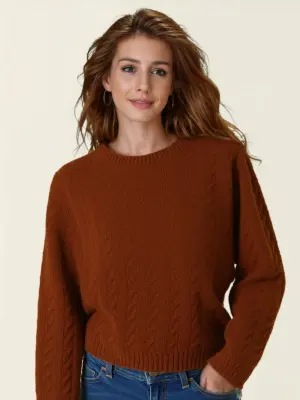 MulherTops de distribuidor de roupas Monica Moda em Itália