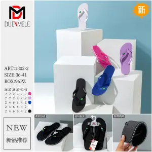 UnissexoSapatos de distribuidor de roupas MD SCARPE 美地鞋業 em Itália