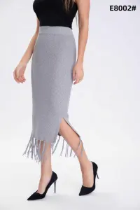 Pantaloni/Gonne per Donne dal grossista di abbigliamento NewMilano in Italia