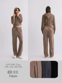 Women's Outerwear from clothing wholesaler MODAGLAMOUR in Italy