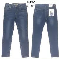 Adolescente de Vaqueros del mayorista de ropa Dolphin's Bow en Francia