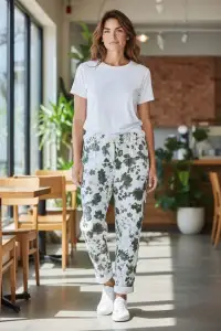 Hauts pour Femmes  du grossiste en vêtements Oxxyzen en France