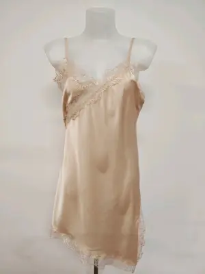 Intimo per Donne dal grossista di abbigliamento Tamia in Italia