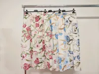 Mujer de Fondos del mayorista de ropa Tamia en Italia