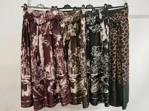 Pantaloni/Gonne per Donne dal grossista di abbigliamento Tamia in Italia