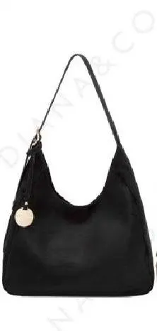 Women's Bags from clothing wholesaler URBAN CHIC SRL in Italy