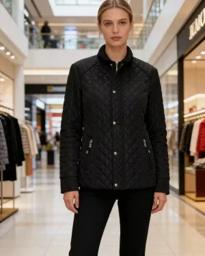 Women's Outerwear from clothing wholesaler 鸿运    Honyun in Italy