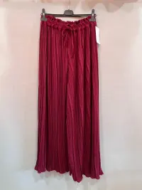 Women's Bottoms from clothing wholesaler MILY in France