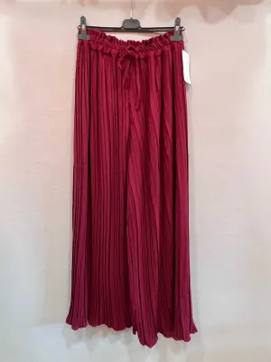 Women's Bottoms from clothing wholesaler MILY in France