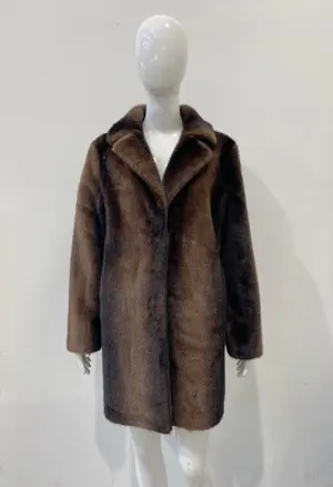 Unisex's Outerwear from clothing wholesaler Oliviaaccessories in Italy