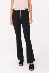 Pantaloni/Gonne per Donne dal grossista di abbigliamento LOVITA in null