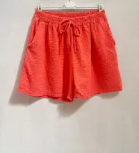 Unisex'in Dipler'si Anne &Co giyim toptancısından Fransa'te