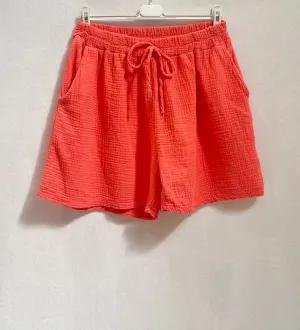 Unisex'in Dipler'si Anne &Co giyim toptancısından Fransa'te