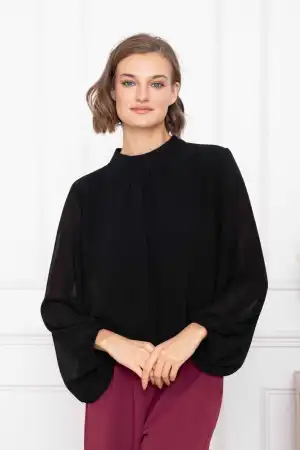 Kadınlar'in En fazla'si Latino giyim toptancısından Fransa'te