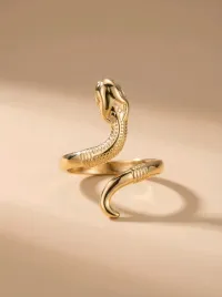 Jewelry from clothing wholesaler Loloyaya in France