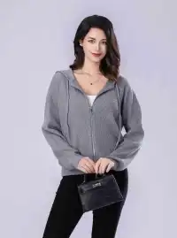 MulherCasacos de distribuidor de roupas Color of winter em Espanha