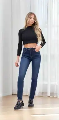 Top/Maglie per Donne dal grossista di abbigliamento Eccellente in Italia