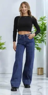 Женщины's Джинсовые изделия от оптового продавца одежды Eccellente в Италия