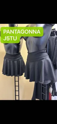 Women's Bottoms from clothing wholesaler Cina Fashion in Italy