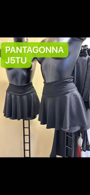 Women's Bottoms from clothing wholesaler Cina Fashion in Italy