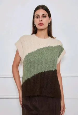 Hauts pour Femmes  du grossiste en vêtements Yelloz - Rose w en France