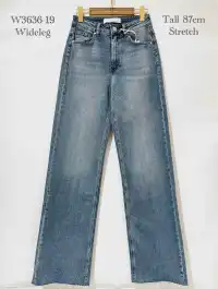 Unisexo de Vaqueros del mayorista de ropa Queen Hearts en Francia