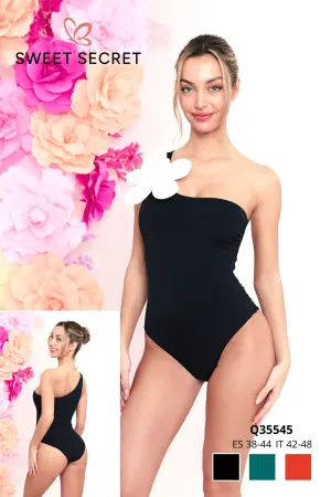 Mujer de Trajes de baño del mayorista de ropa 红太阳睡衣 en Italia