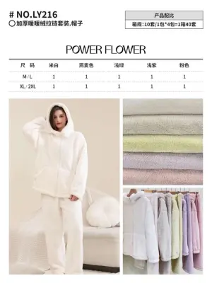 Women's Outerwear from clothing wholesaler 天天贸易FASHION INTIMO in Italy