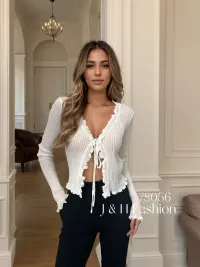 Женщины's Топы от оптового продавца одежды J&H Fashion в Франция