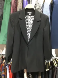 Giacche/Cappotti per Donne dal grossista di abbigliamento MODISSIMO PARIS By Caroline Fa in Francia